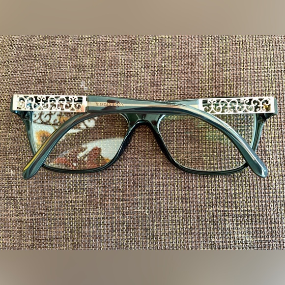 Tiffany Eyewear - Picture 7 of 9